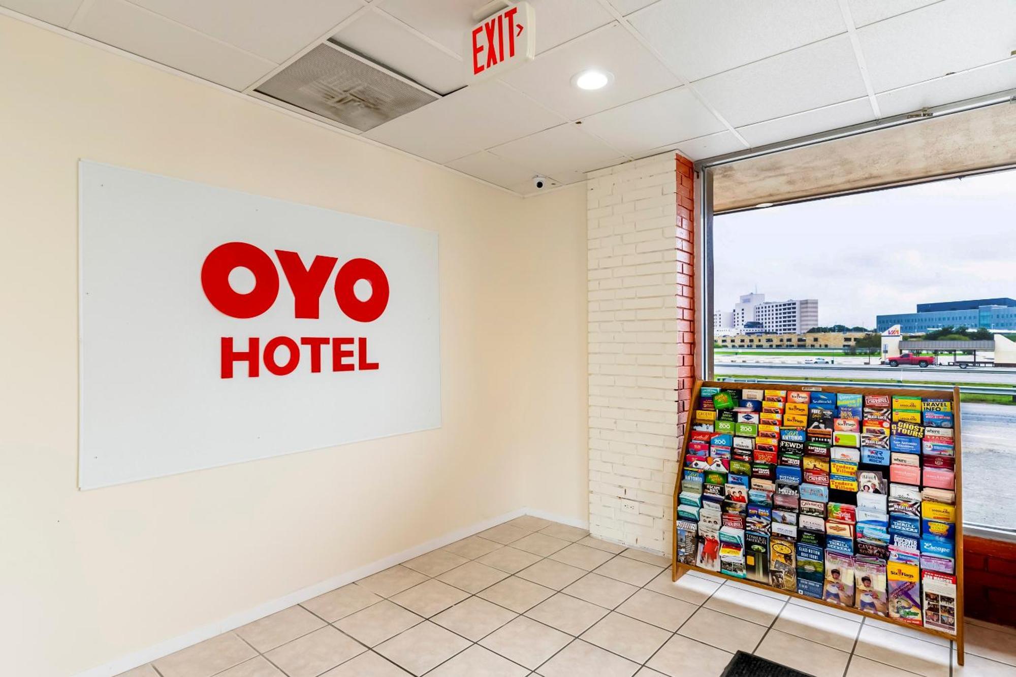 Oyo Hotel San Antonio Lackland Afb Seaworld Hwy 90 W Ngoại thất bức ảnh