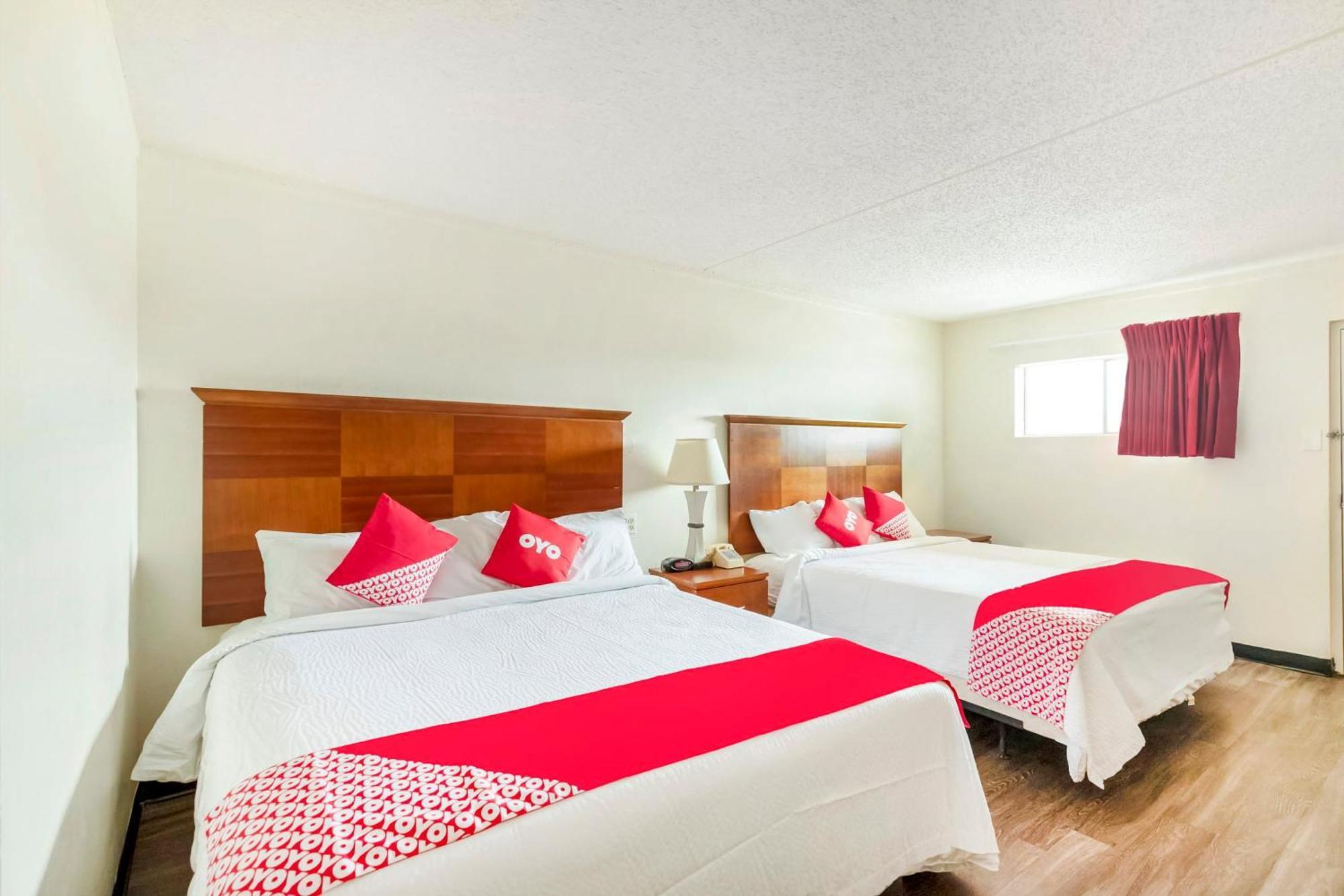 Oyo Hotel San Antonio Lackland Afb Seaworld Hwy 90 W Ngoại thất bức ảnh