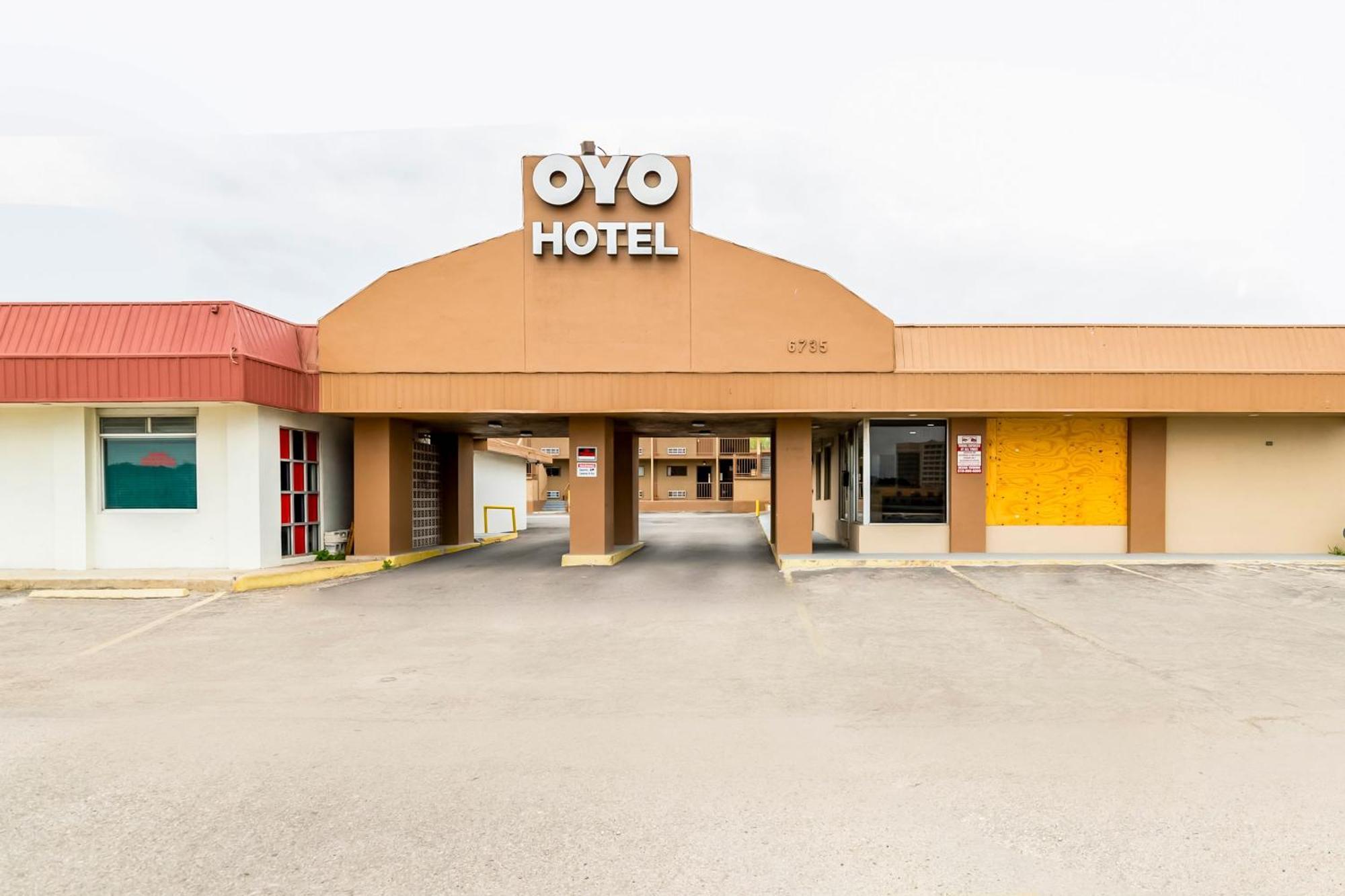 Oyo Hotel San Antonio Lackland Afb Seaworld Hwy 90 W Ngoại thất bức ảnh