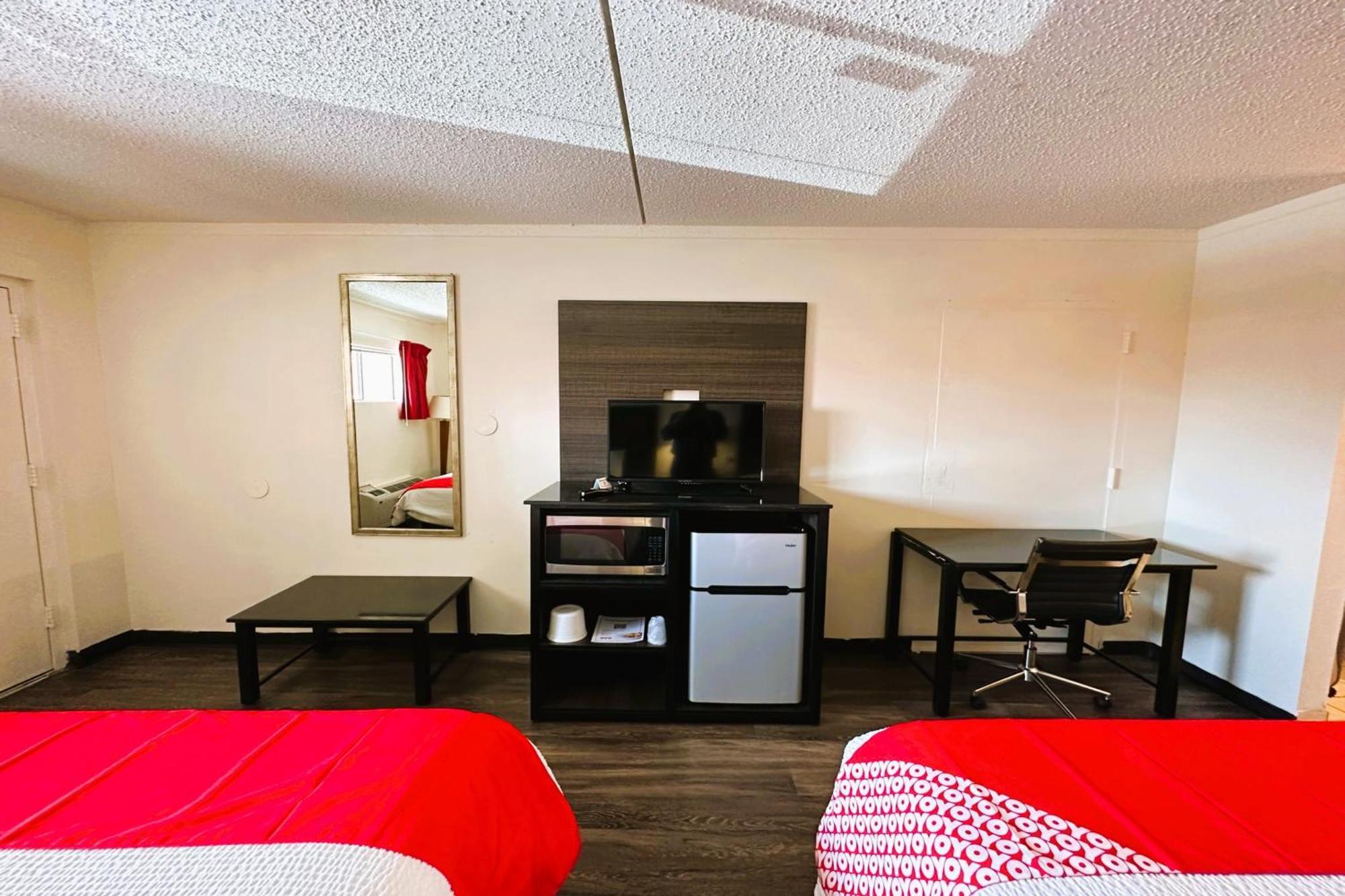 Oyo Hotel San Antonio Lackland Afb Seaworld Hwy 90 W Ngoại thất bức ảnh