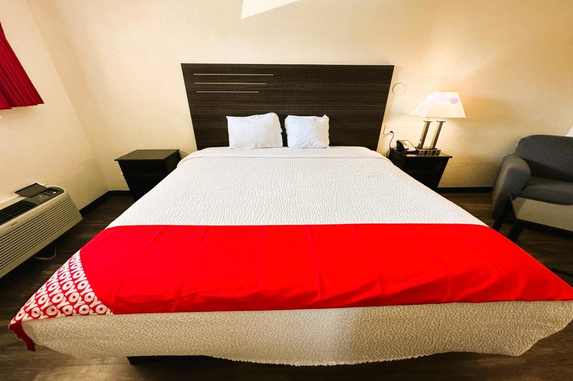 Oyo Hotel San Antonio Lackland Afb Seaworld Hwy 90 W Ngoại thất bức ảnh