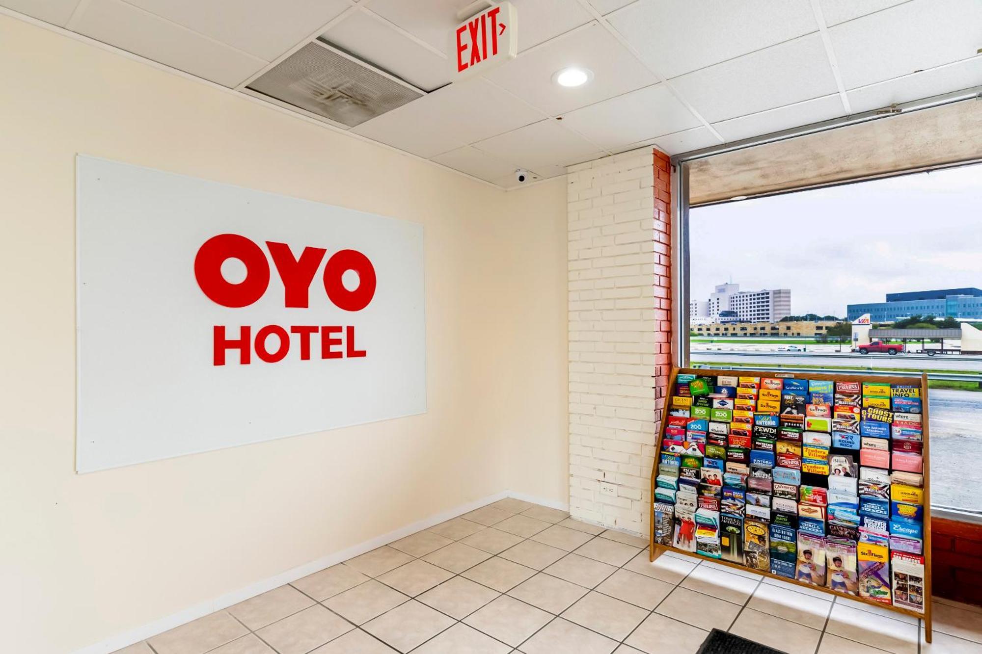 Oyo Hotel San Antonio Lackland Afb Seaworld Hwy 90 W Ngoại thất bức ảnh
